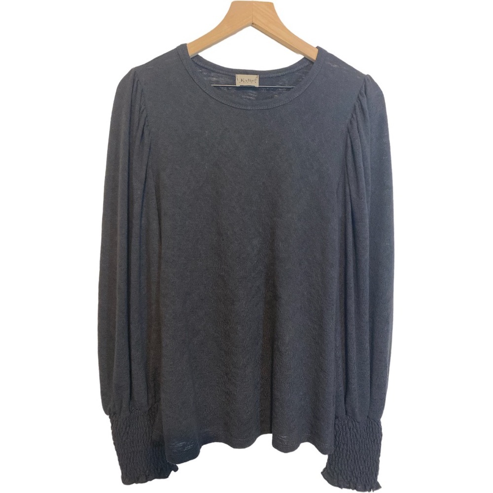 Kylie Paige Soft Black Long-sleeve Sweater with Smocking at Wrists Size‎ M